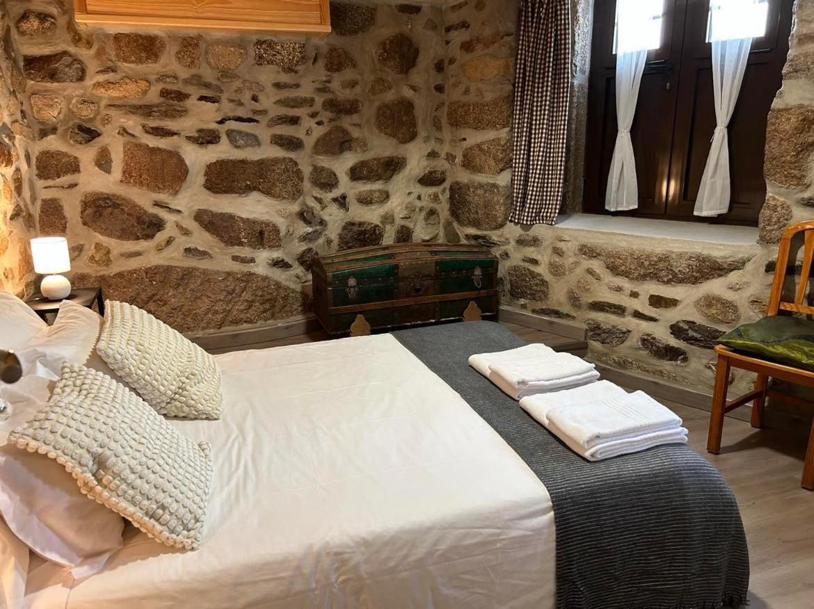 מנטגאס Casas Dos Senadores By Vale Do Zezere Hotel מראה חיצוני תמונה